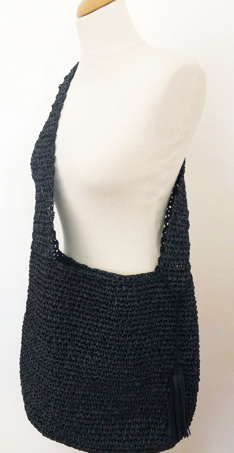 Sac besace en raphia