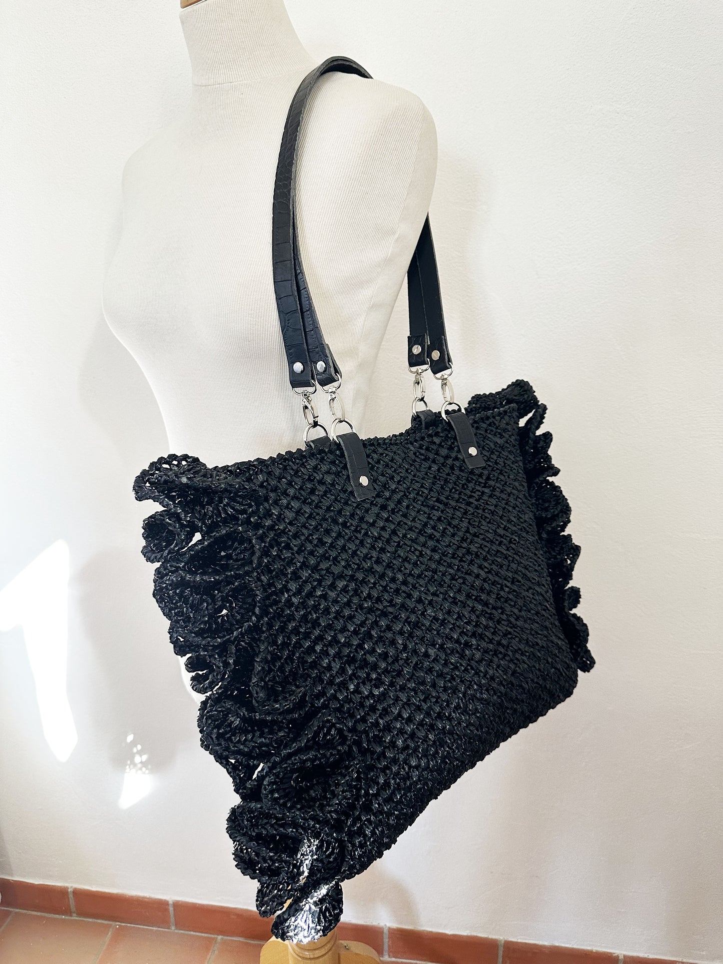 Sac cabas de plage en raphia Noir