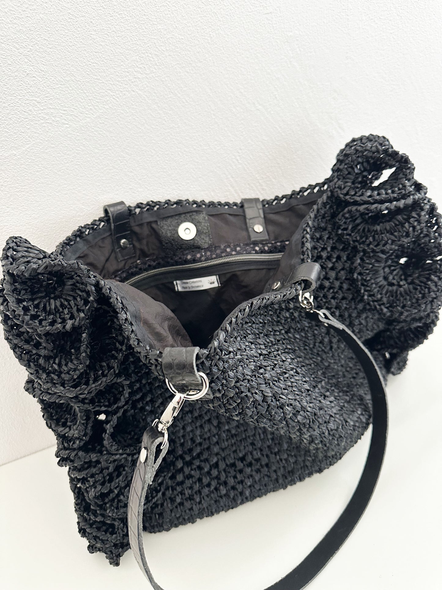 Sac cabas de plage  en raphia Noir