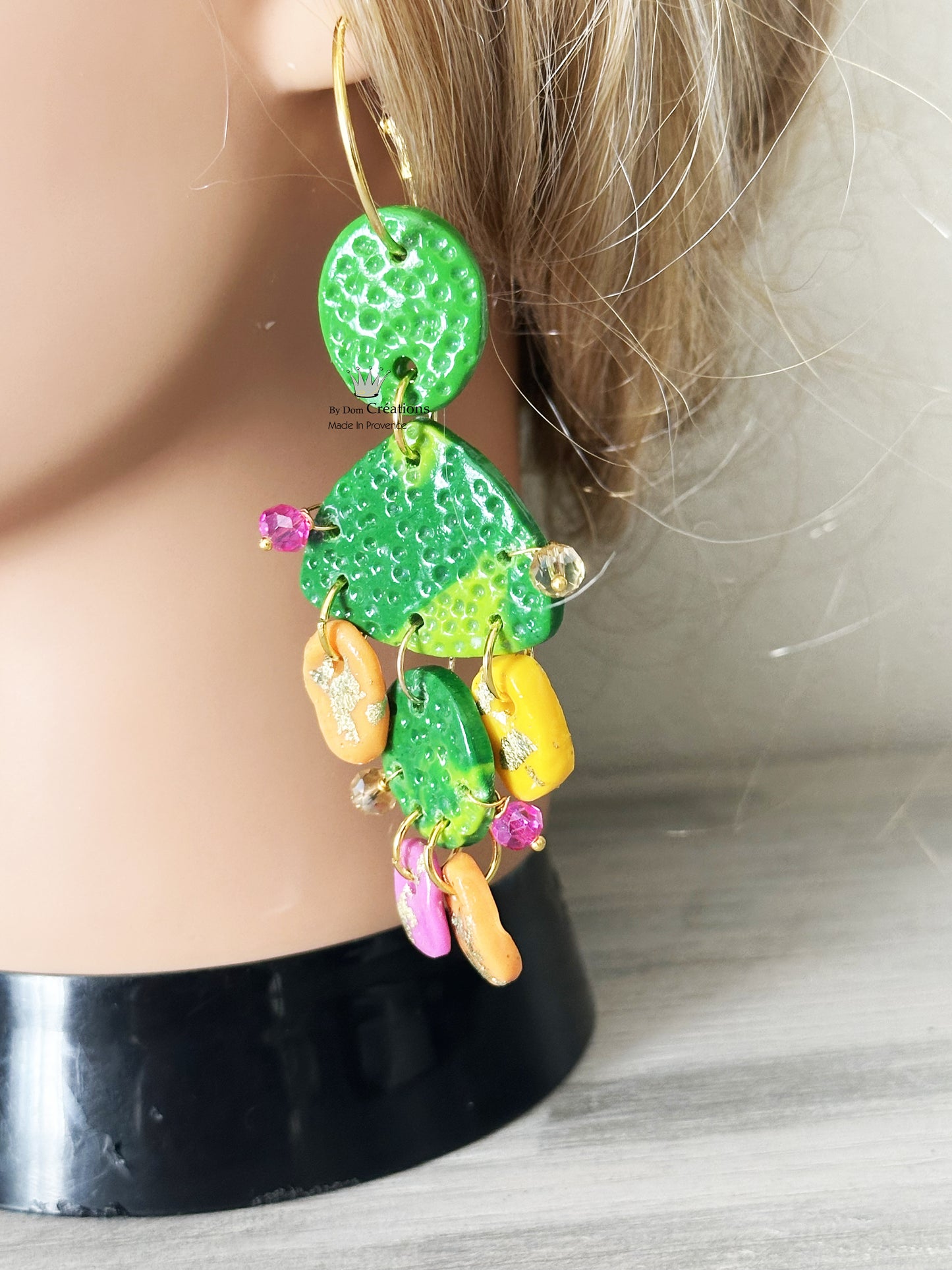 Boucles d’oreilles cactus en acier avec perles polymère et résine, boucles d'oreilles dorées à l'or fin